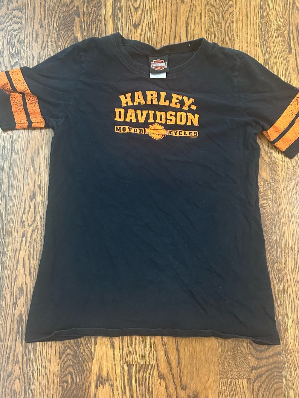 Vintage 2008 Harley-Davidson Thunder Creek Chattanooga TN Sleeve Stripe Tee